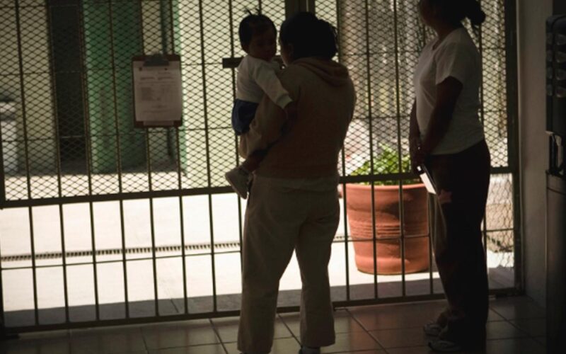 Así es cómo las leyes antidroga han convertido la guerra contra el narco en una contra las mujeres