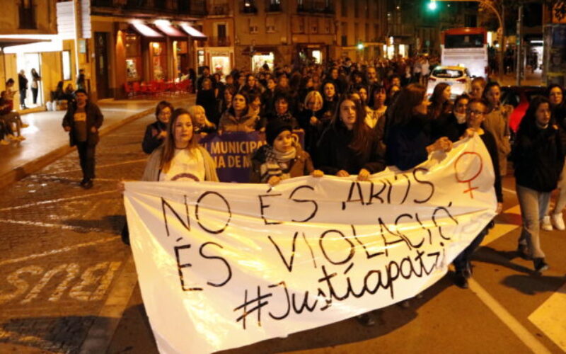Ni ‘manadas’ ni monstruos, hijos sanos del patriarcado: la violación grupal de Manresa y la espectacularización de las violencias sexuales
