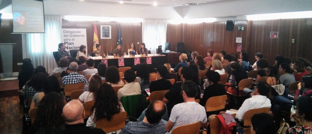 Presentaciones y vídeos del V Encuentro de profesionales de los ámbitos de género y drogas