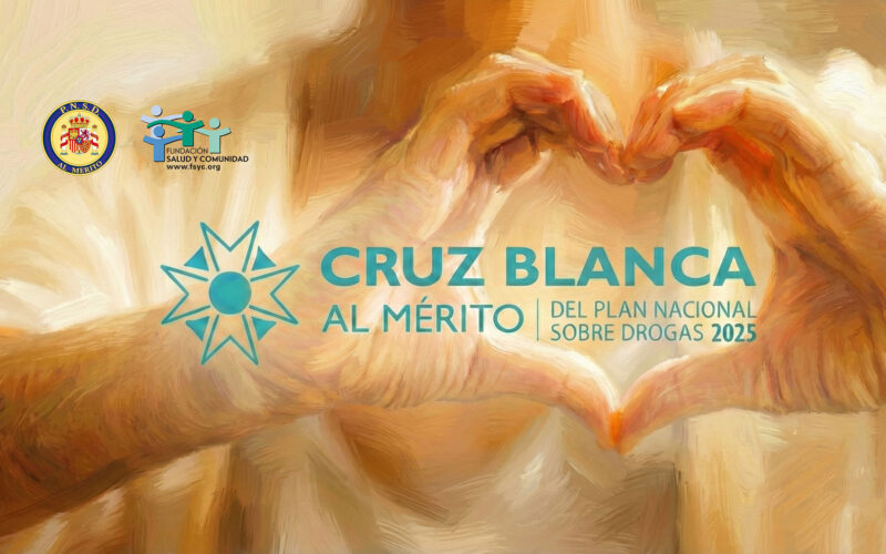 Entregan a Fundación Salud y Comunidad la Cruz Blanca de la Orden al Mérito 2025 del Plan Nacional Sobre Drogas