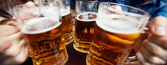«Pídete una cerveza y no seas maricón» Artículo de Píkara Magazine